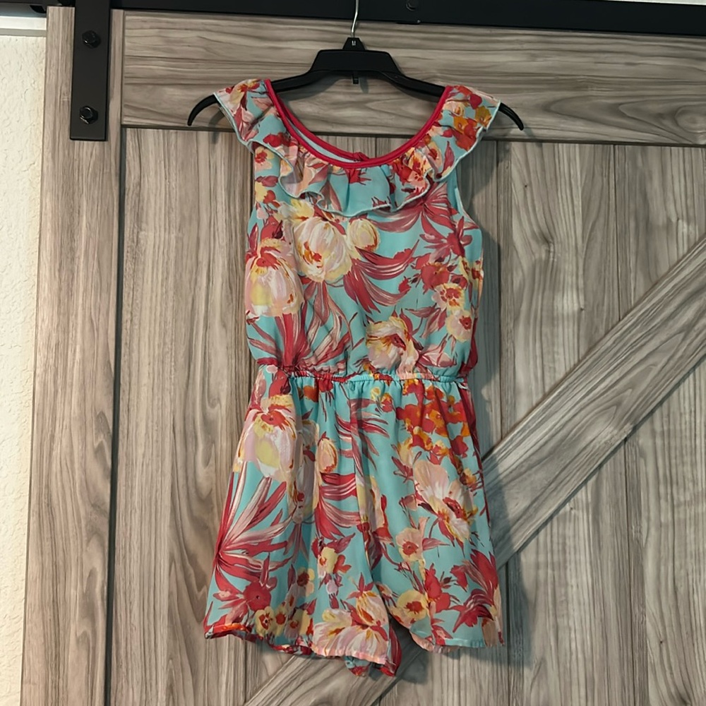 Girls EUC Pinky Floral romper